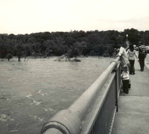 Chain Bridge after Agnes flooding